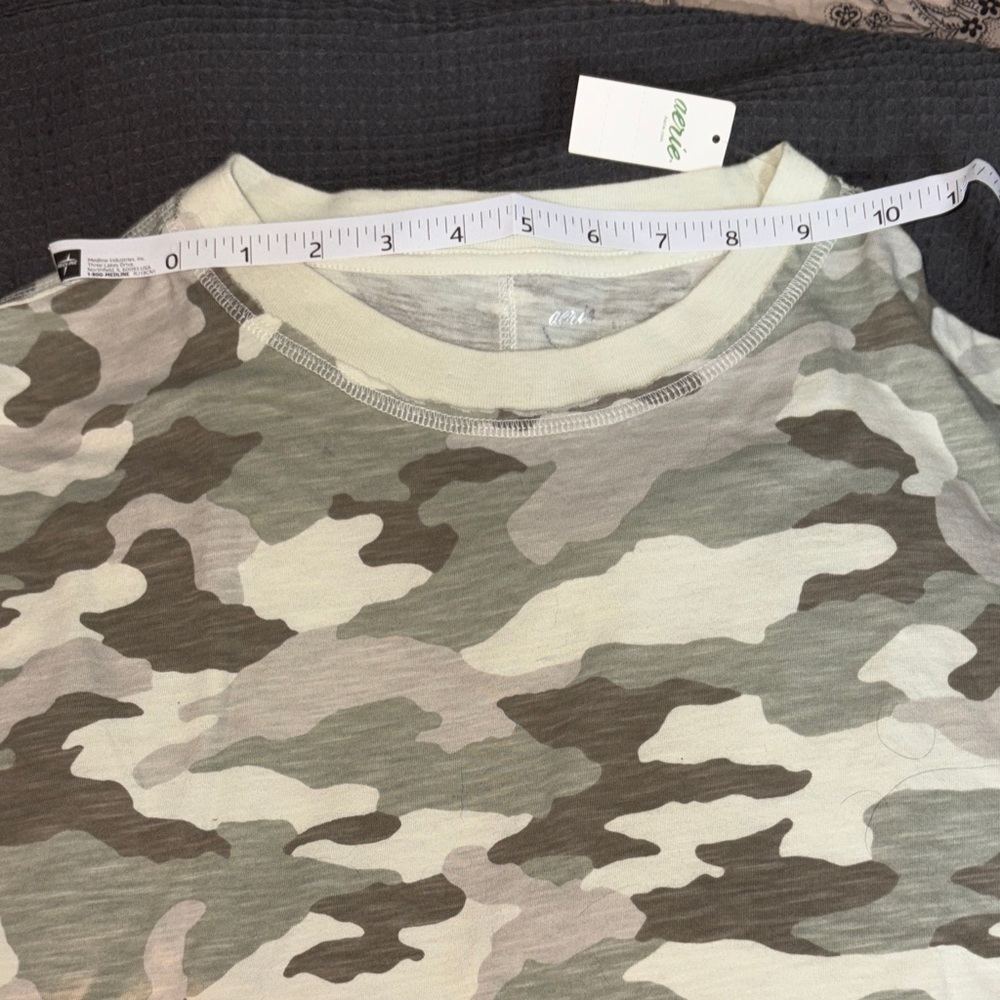 Women's Camouflage T-Shirt - Picture 14 of 14